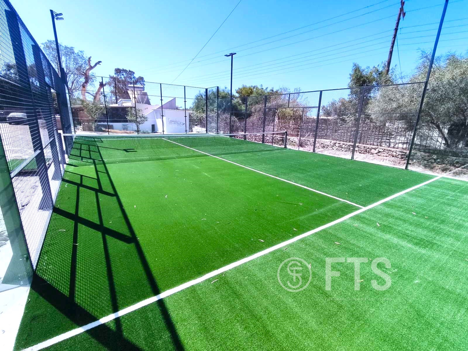 Κατασκευή ιδιωτικού γηπέδου padel στην Σχοινούσα Κυκλάδων από την FTS HELLAS - Ιούλιος 2025