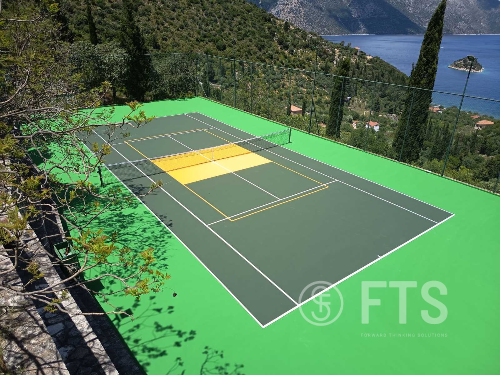 Κατασκευή γηπέδου  tennis 9 στρώσεων με CUSHION σε ιδιωτικό χώρο στην Ιθάκη από την FTS HELLAS